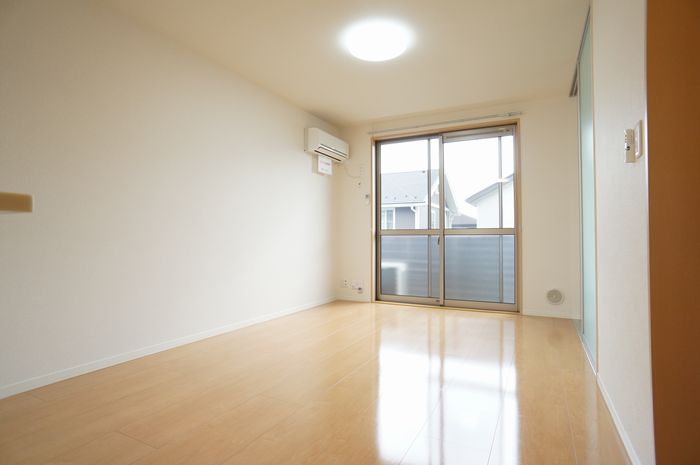 モンタナ・メディオＡ 203号-3