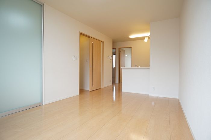 モンタナ・メディオＡ 203号-6