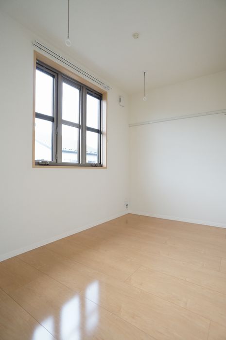 モンタナ・メディオＡ 203号-7