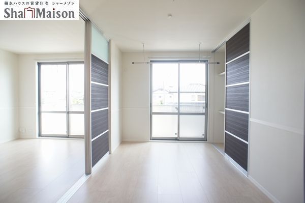 グリーン・ヴィラ 201号-6