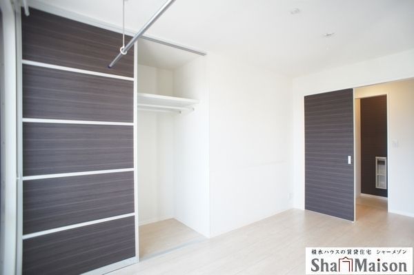 グリーン・ヴィラ 201号-7