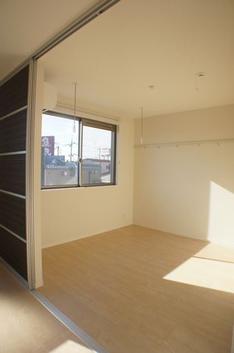 ヴィコロ壱番館 201号-6