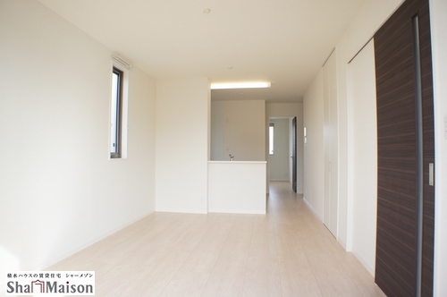 ヴィアソーレＢ 102号-3