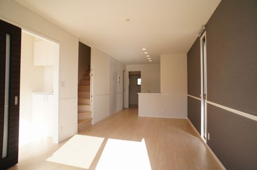 ラフィーネⅠ・Ⅱ II号-3