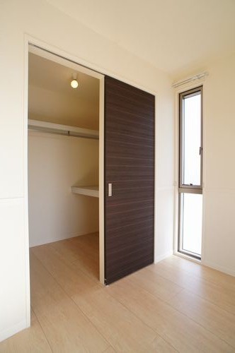 ラフィーネⅠ・Ⅱ II号-6