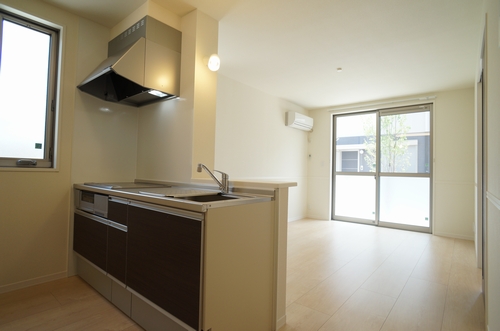Ｓａｉｓｏｎ　Ｇａｒｄｅｎｓ　Ｃ 101号-2