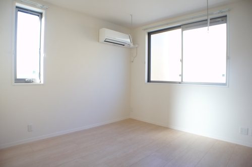 メゾン　サンフラワーＥ棟 102号-7