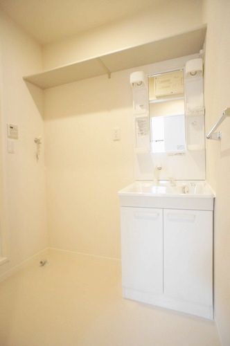 レ・フルーレット 203号-7