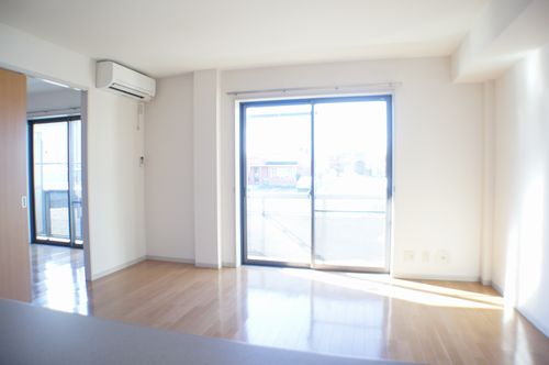 ラ・プレッソ 302号-3