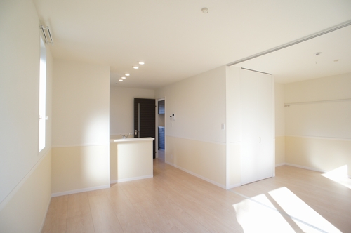 グラン・ルミエール 103号-3