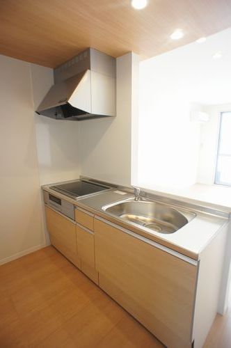 ヴィラーチェ　Ｑ 202号-4