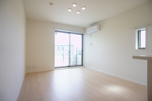 サニーコートダイドーP 205号-2