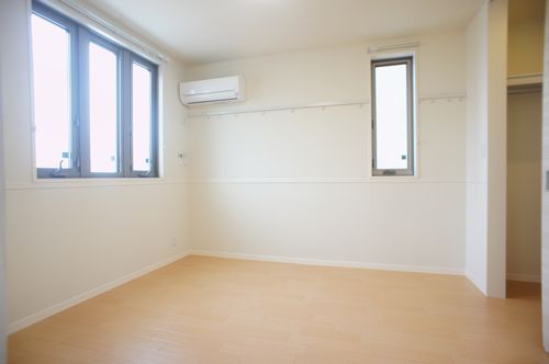 メゾン・ド・クローバー 101号-8