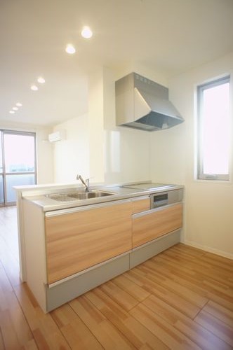 メゾン・ティアラⅤ 211号-3