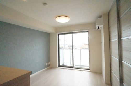 ＰＲＡＤＯ 302号-4