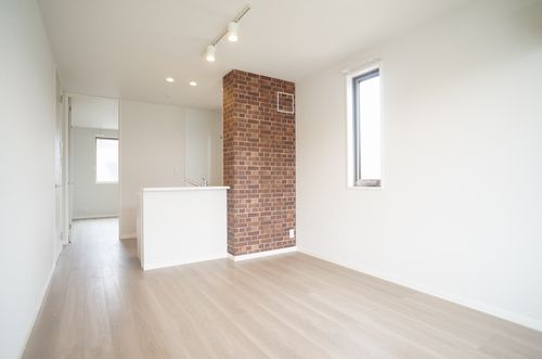 Ｓｐａｒｒｏｗ　ｆｏｒｅｓｔ 201号-4