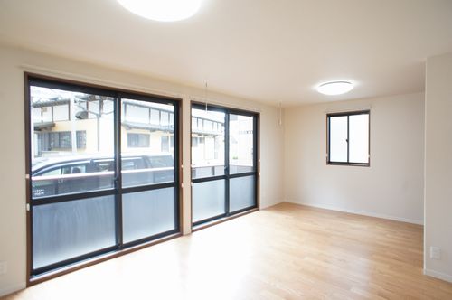 コーポ　リリーフＤ 102号-3