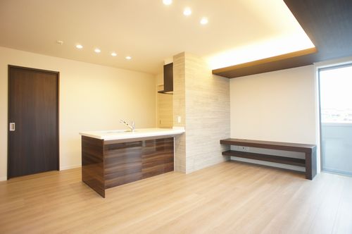 GRAN CREST 陽東 103号-3