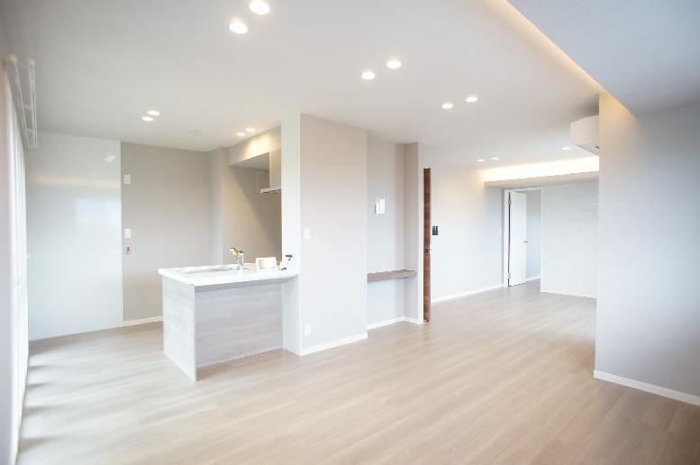 Ｇｒａｎｄｉｎａ　扇町 301号-4