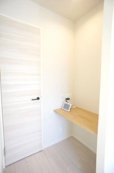 エスポワール・ウエスト 202号-6