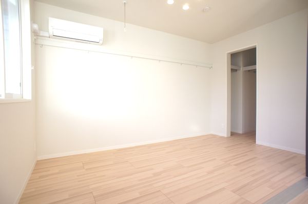 エスポワール・ウエスト 203号-4