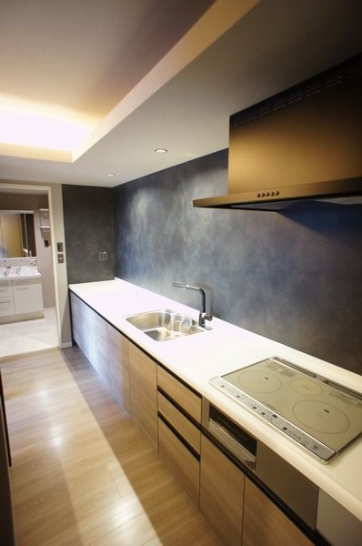 ＥＡＳＴ　ＢＡＳＥ 301号-4