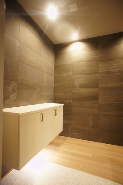 ＥＡＳＴ　ＢＡＳＥ 301号-10