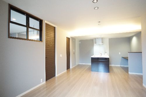 LAVIEGRA 203号-3