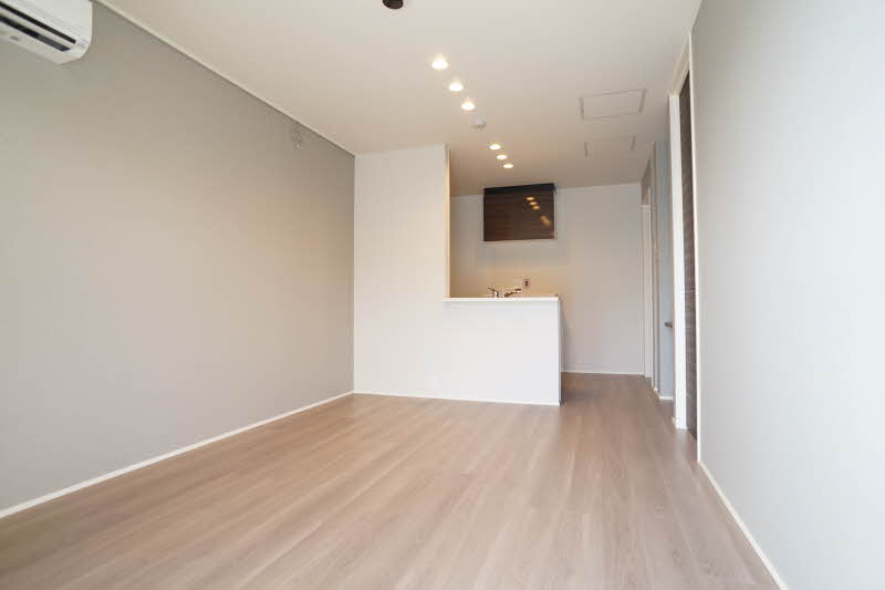 セゾン　プラージュ 303号-2