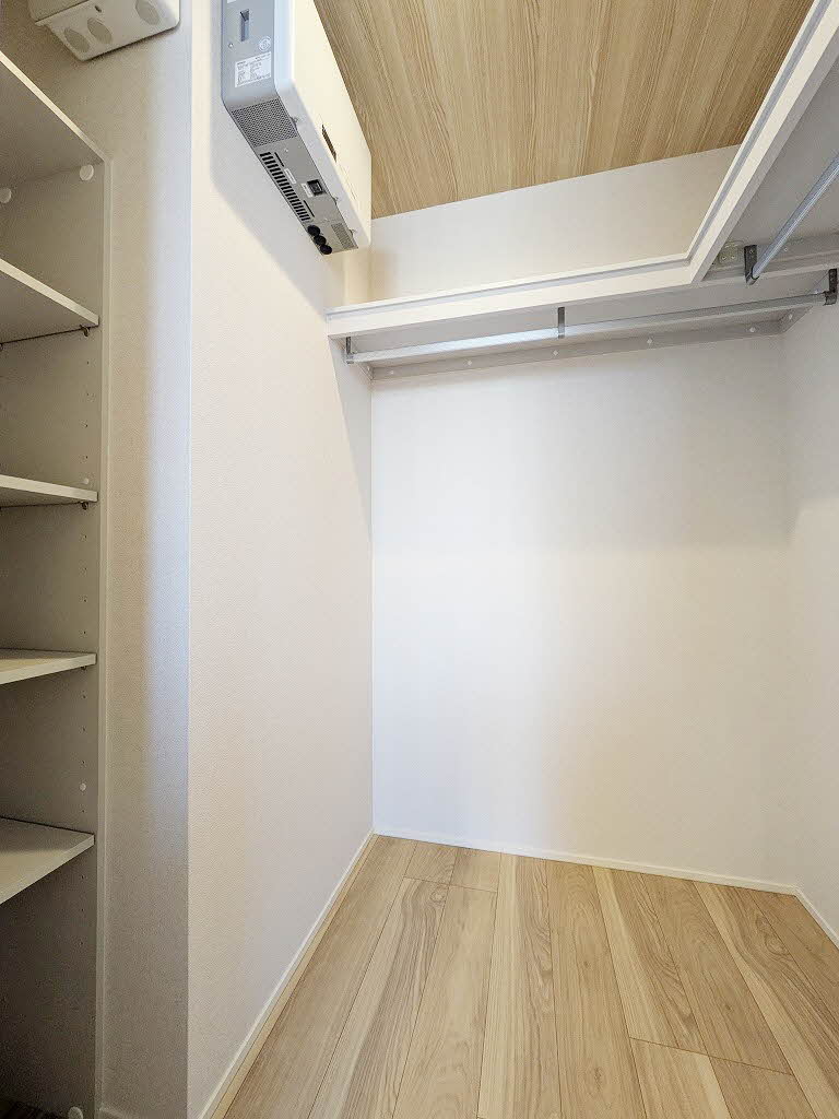 ラフィーネ　泉が丘 203号-7