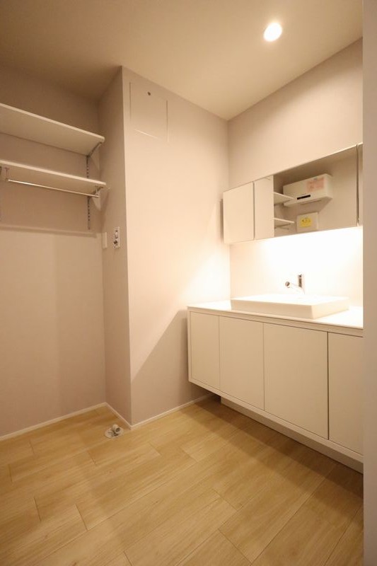 ザ　グランド　自治医大 201号-6