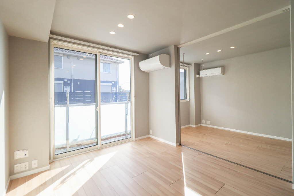 シャーメゾンしずか 102号-3