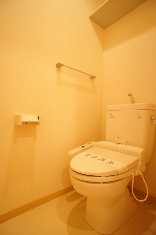 ファミール・メゾン 201号-10