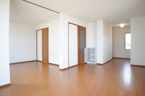 ソレアードA 101号-3