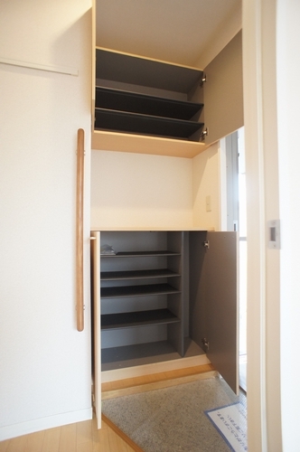 ファミーユＢ 201号-11