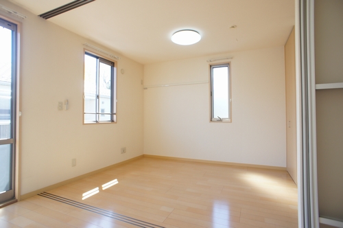 ヴィラ・ポレールＡ 203号-5