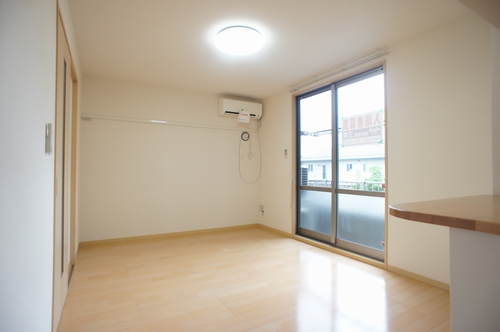 ヴィラ・ポレールＣ 102号-2