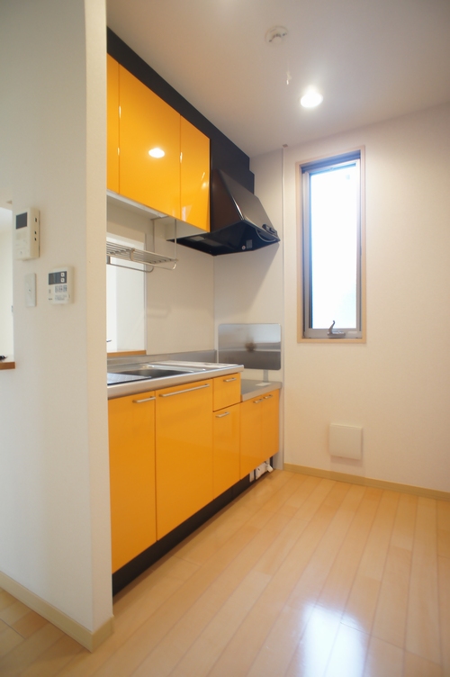 ヴィラ・ポレールＣ 102号-3