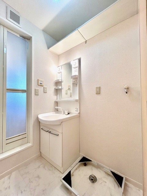 シャルル・アンレ 103号-8