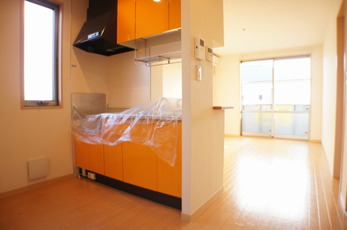 ブライトスクエアD 201号-2