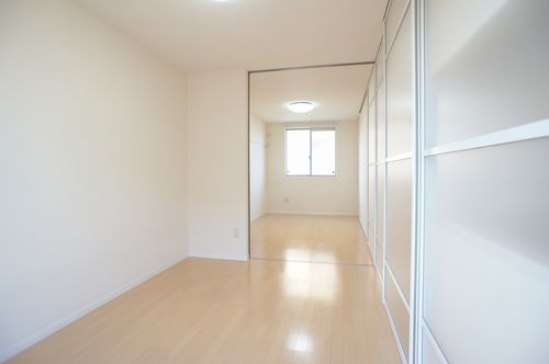 パール・タウンＢ 102号-4