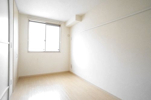 クレシェンテE 103号-5