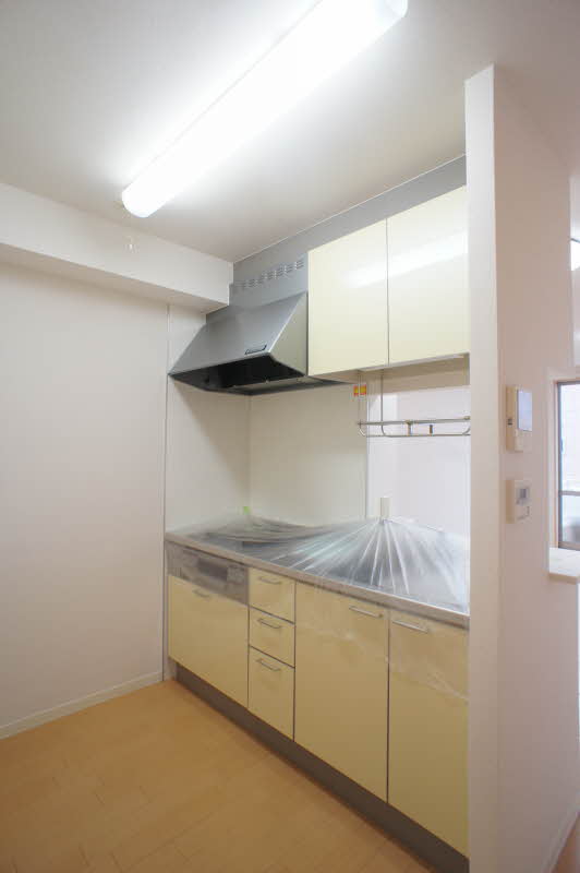 スイートＣ 102号-3