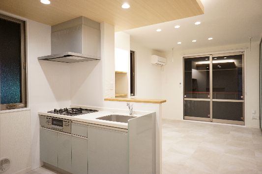 ヴィセオ・セ・ラ・ヴィA 201号-1