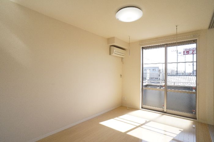 ＫＡＲＡＳＵ　Ⅰ 202号-3