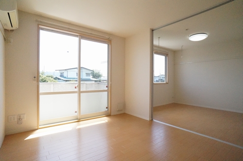 ウイスタリア 201号-2