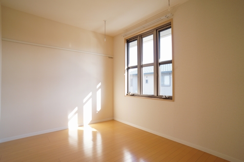 ウィステリアＢ 203号-3