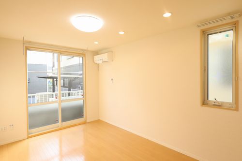 ハイフィールド 103号-3