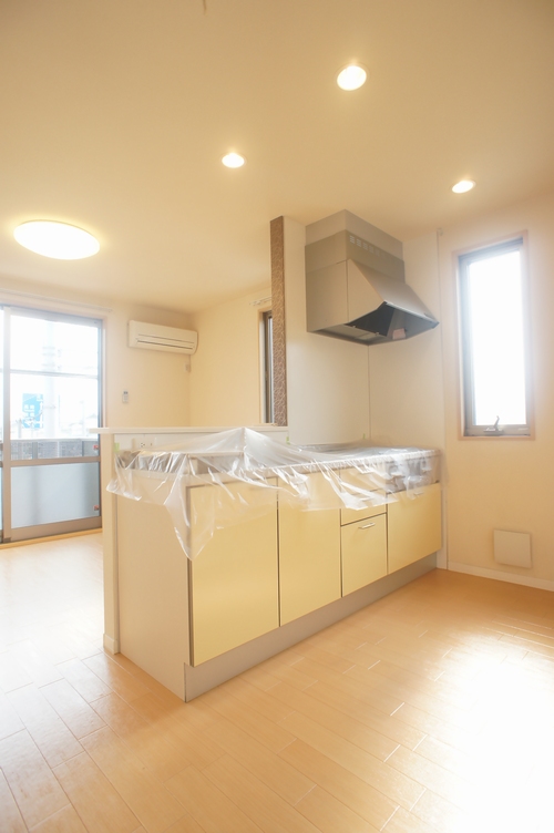 ラティールC 203号-3