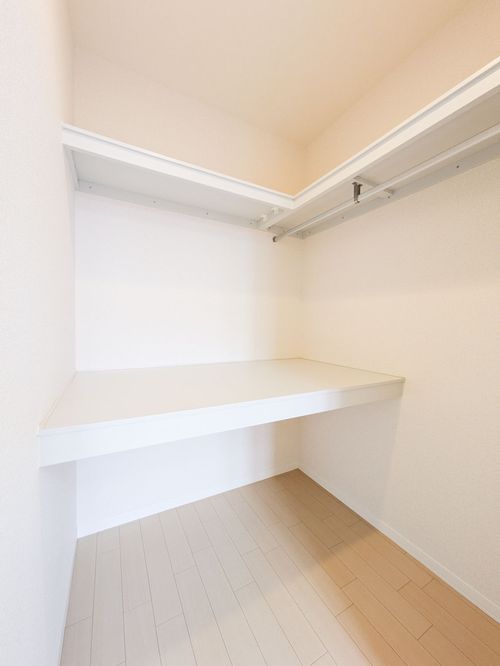アールローツェ 201号-7